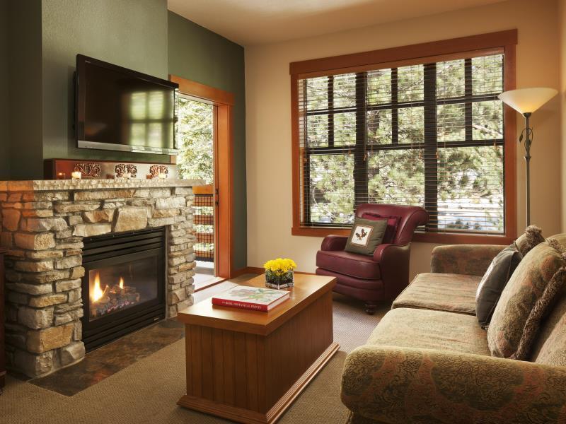 The Village 4* Mammoth Lakes